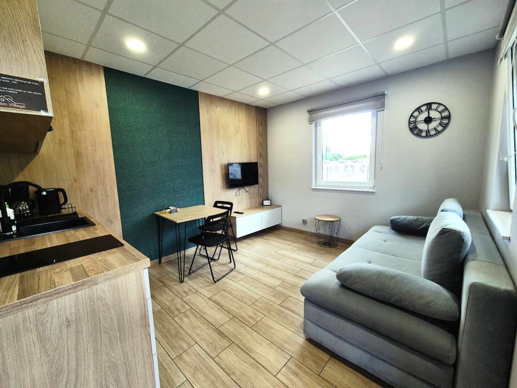 B9DB71AD-8FAE-4DBA-BA24-FFF514003561